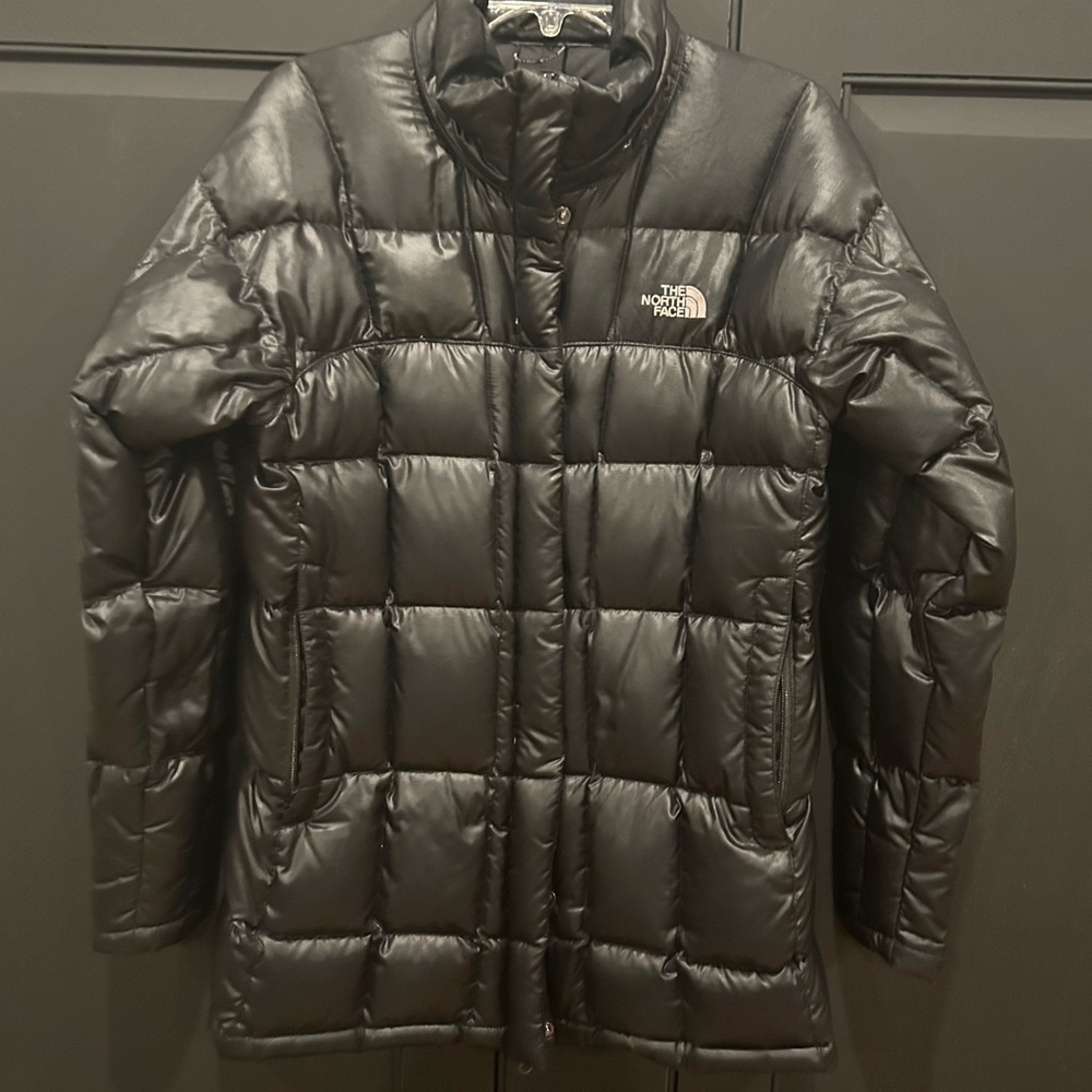 Beautiful Women’s North Face Down Coat